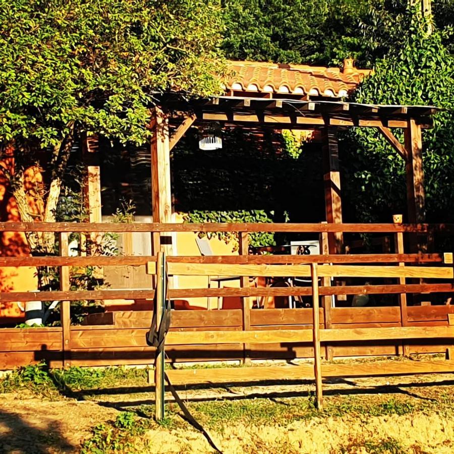 Chambre D'Hotes Le Petit Ranch Los Masos Exterior photo